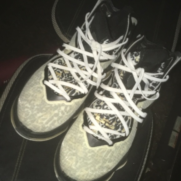 I seen how rare they where so I decided why not sell them for a affordable price - Picture 7 of 10